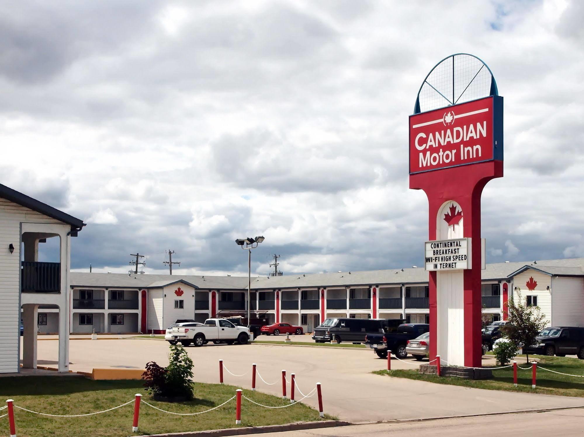 Canadian Motor Inn Гранд Прери Екстериор снимка